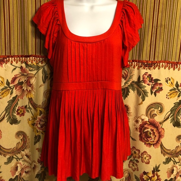 Apostrophe Stretch Red Top - Picture 4 of 8